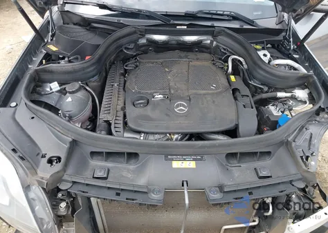 2015 Mercedes-Benz Glk 350 z USA, uszkodzony, nr VIN WDCGG5HB4FG438981